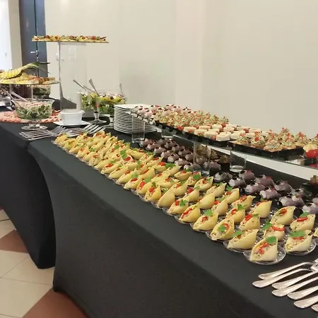 Kwadrat Motel Dąbrowa Górnicza